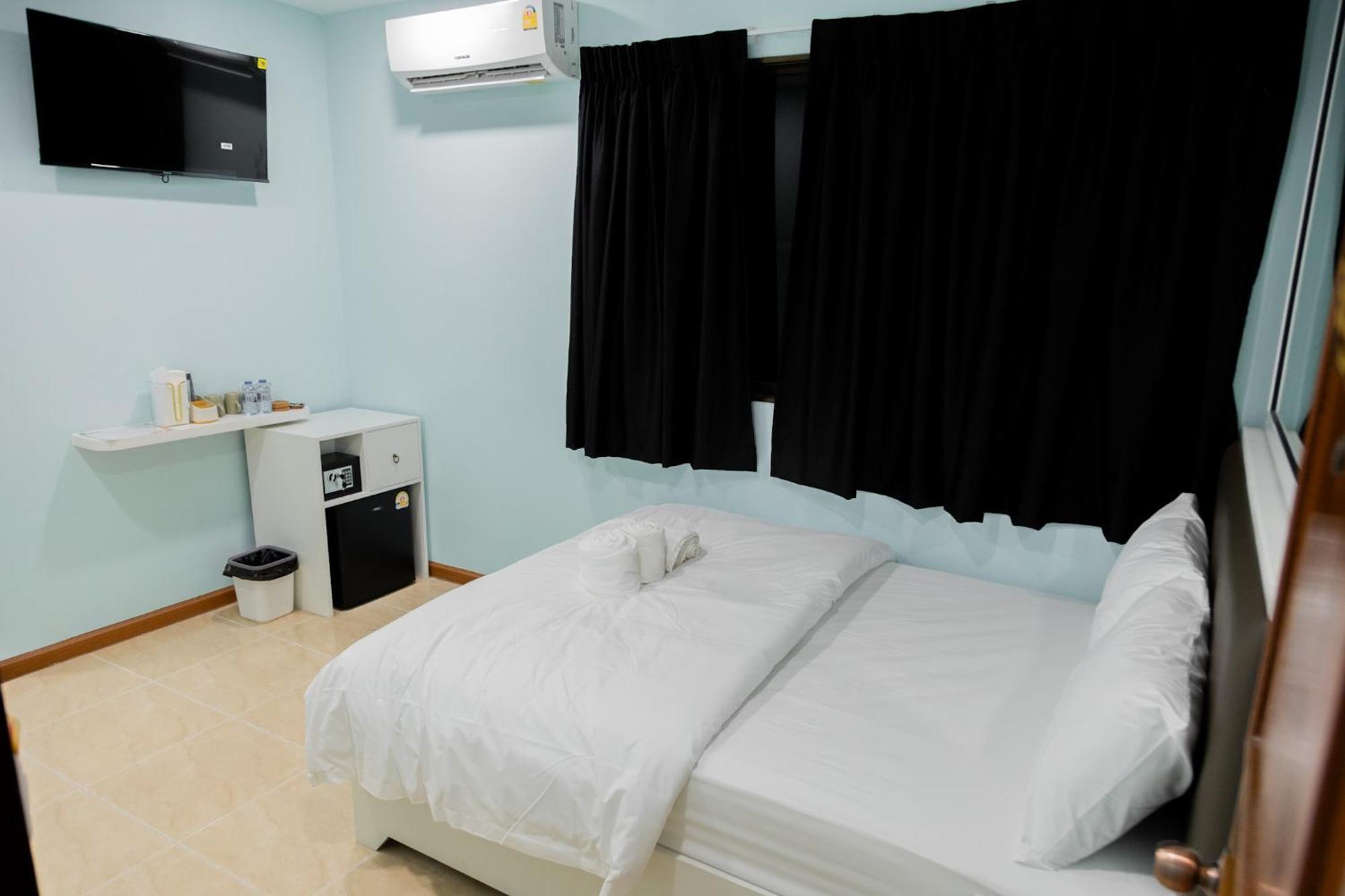 Cozy Stay Inn Bangkok Esterno foto